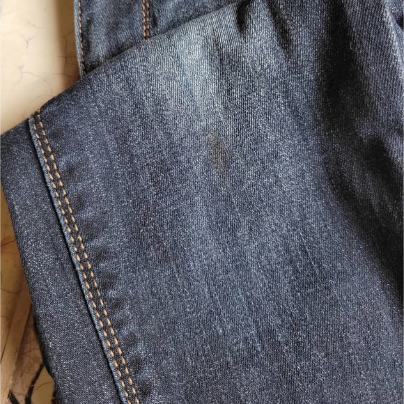 Express Distressed Stretchy Skinny Jeans - Picture 8 of 8